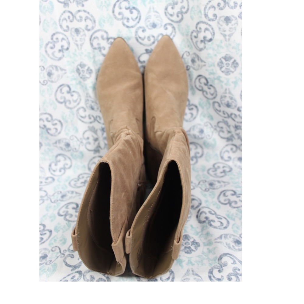 Universal‎ Thread Tan Faux Suede Slouch Western Boots Pointed Toe Size 10 - Picture 6 of 10
